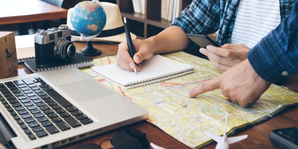 How Can You Plan a Perfect 48-Hour Itinerary in a New City?
